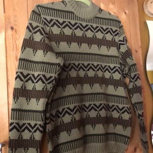 Beautiful, Warm Reine SchurWolle Sweater